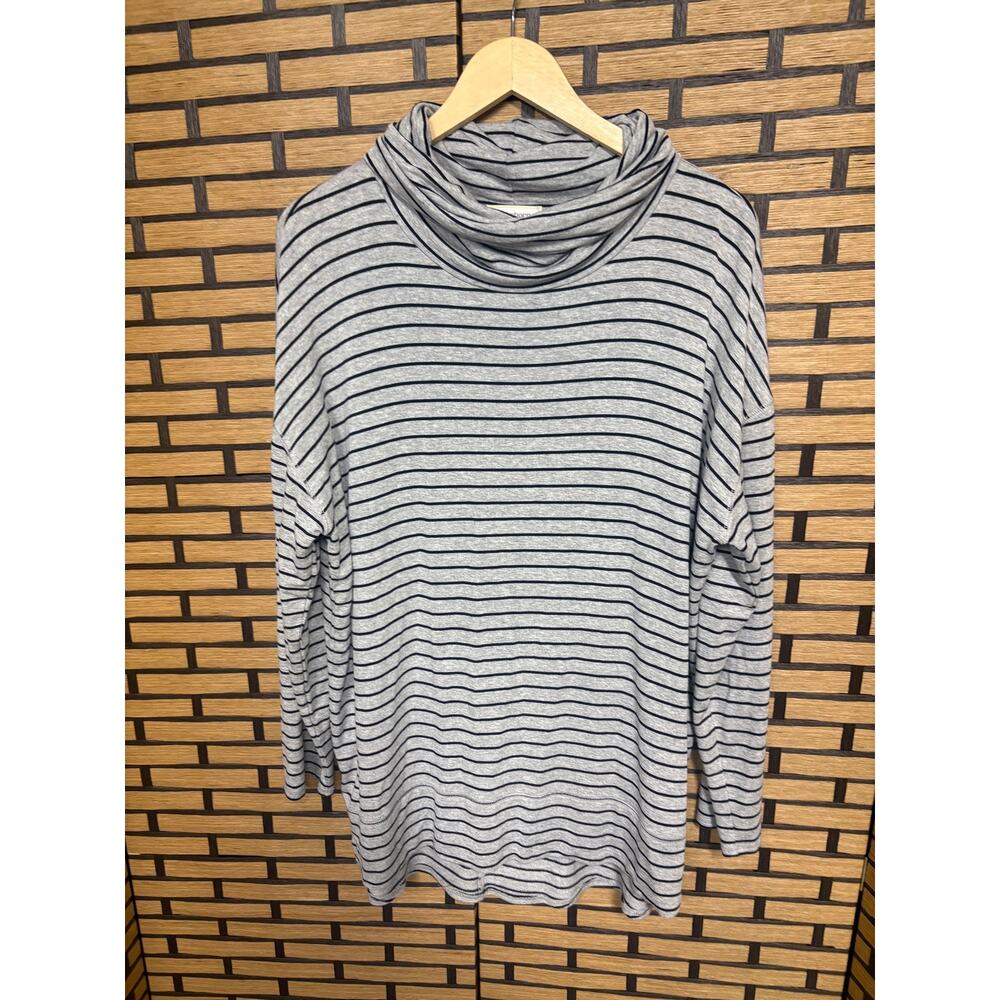Liz Claiborne Gray And Black Stripe‎ Cowl Neck Top Size XL